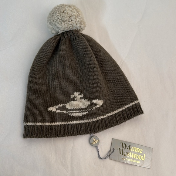 Vivienne Westwood VINTAGE 2012 junior hat BRAND NEW - Picture 1 of 8